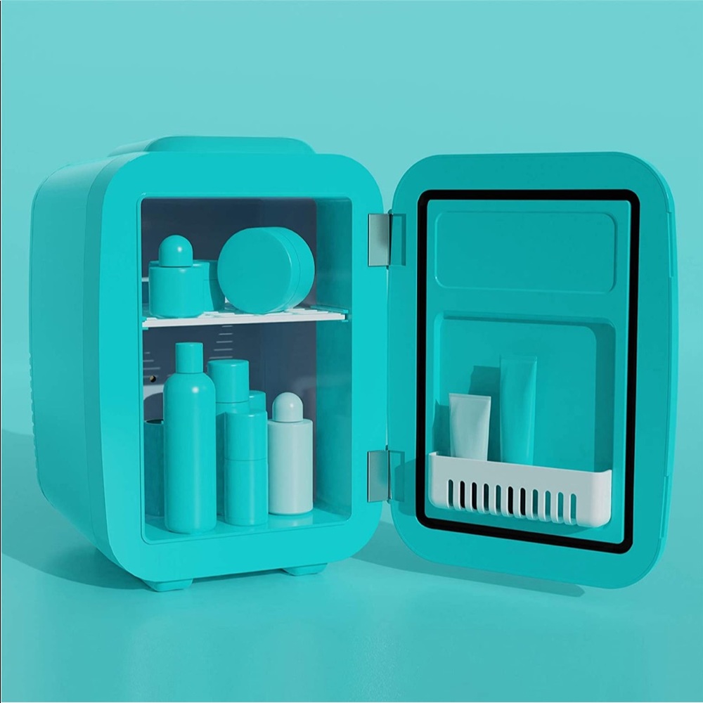 Caynel Mini Fridge (Never Used)